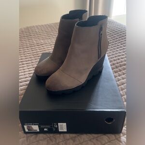 Sorel Tan Wedge Ankle Boots